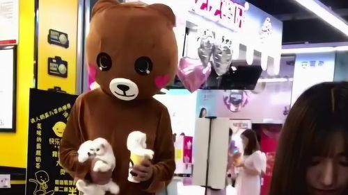 网红熊发传单图片,传单图片引关注