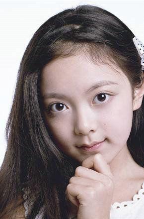 张玲亚个人资料