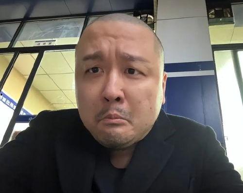 孙亚龙照片,电竞传奇的瞬间定格